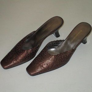 Enzo Angiolini Mirriam Womens Bronze Leather Slide Mule Heel Shoe - Size 7M
